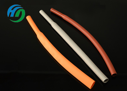 硅膠熱縮管在電線(xiàn)電纜絕緣防護(hù)中的顯著優(yōu)勢(shì)